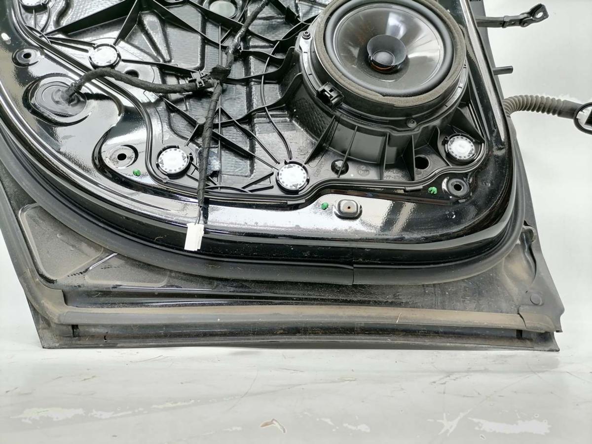 Ford Focus 4 original Tür hinten links Iridium-Schwarz Metallic Fließheck Bj.2018